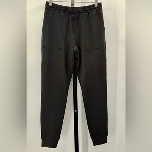 Quince Women’s SuperSoft Fleece Joggers Black XS sold out online!